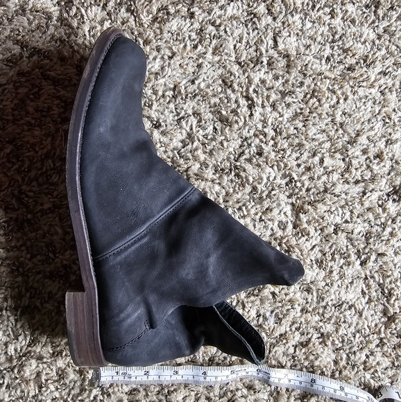 LD Tuttle quality leather black made in Italy ankle boots size 37.5 US 7 - Picture 9 of 10